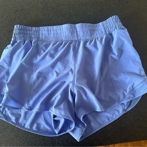Lululemon hotty hot 4” high waisted shorts